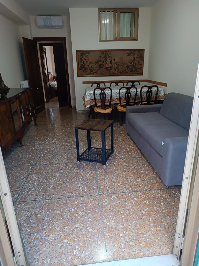 Hortis Apartment, 5 Persone, 2 Camere, Balcone, Metro C E Tram Per Il Centro โรม ภายนอก รูปภาพ