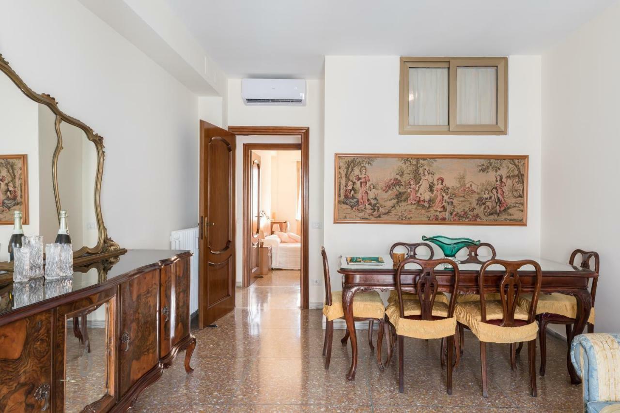 Hortis Apartment, 5 Persone, 2 Camere, Balcone, Metro C E Tram Per Il Centro โรม ภายนอก รูปภาพ